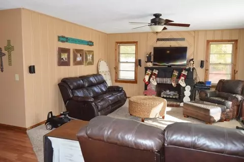 402 Glenstone, Dexter, MO 63841 photo 3