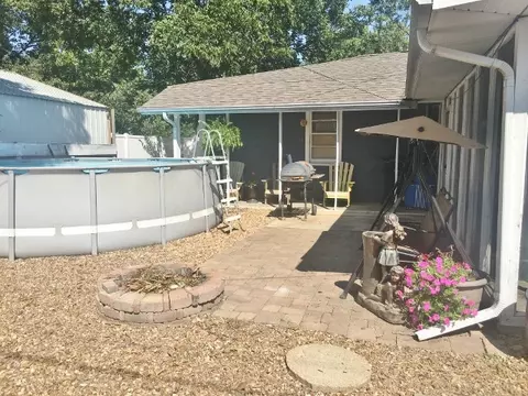402 Glenstone, Dexter, MO 63841 photo 17