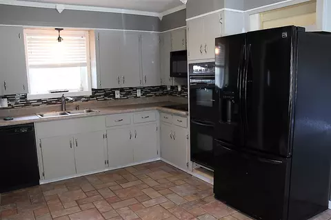 902 Bryan Ave, Corning, AR 72422 photo 4