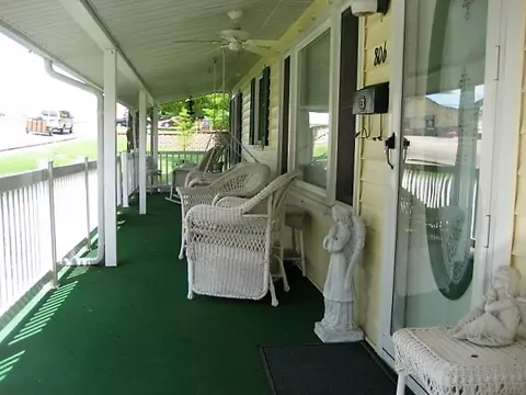 806 W Grant, Dexter, MO 63841 photo 3