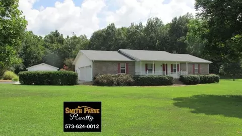 17540 Dee Mar Ln, Dexter, MO 63841 photo 1