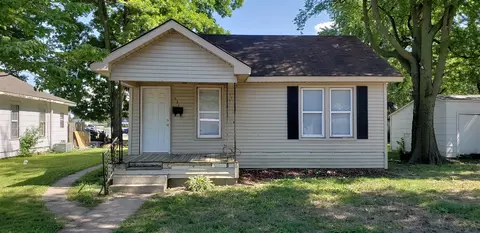 531 E Gladys, Sikeston, MO 63801 photo 1