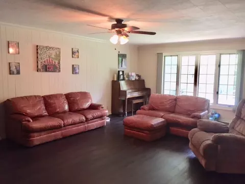 827 Whitman, Dexter, MO 63841 photo 2
