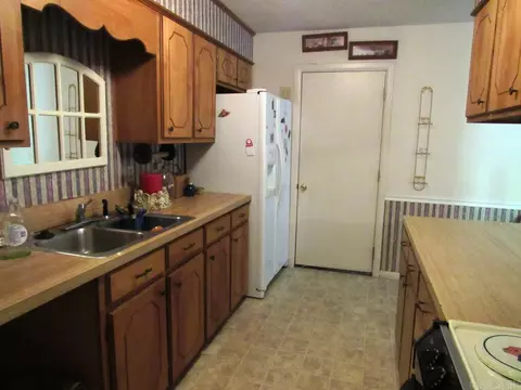 221 Click, Ashdown, AR 71822 photo 7