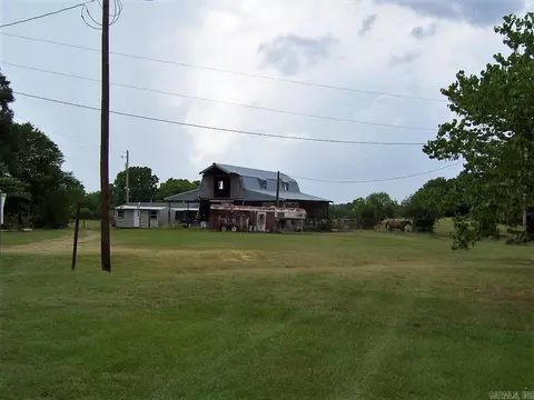 544 Black St, Wilton, AR 71865 photo 8