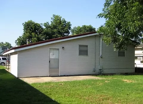 1308 Pine, Dexter, MO 63841 photo 23