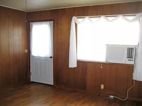 1308 Pine, Dexter, MO 63841 photo 3