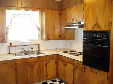 1308 Pine, Dexter, MO 63841 photo 15