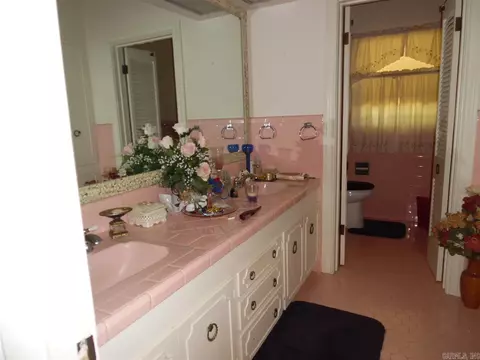 620 E Spring St, El Dorado, AR 71730 photo 11