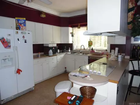 620 E Spring St, El Dorado, AR 71730 photo 5