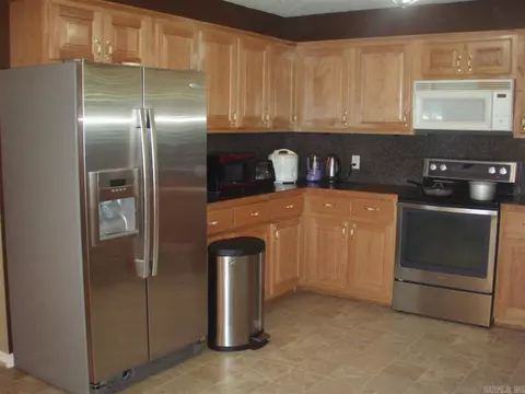 1330 Grant, Ashdown, AR 71822 photo 4