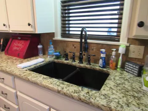 313 Stone Rd, Ashdown, AR 71822 photo 8