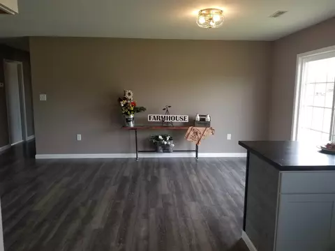405 Dacus, Sikeston, MO 63801 photo 4