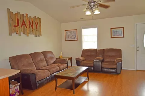 1705 E Stoddard, Dexter, MO 63841 photo 2