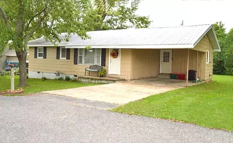 1106 Memory Ln, Dexter, MO 63841 photo 1