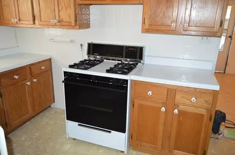 1216 E Oak, Dexter, MO 63841 photo 10