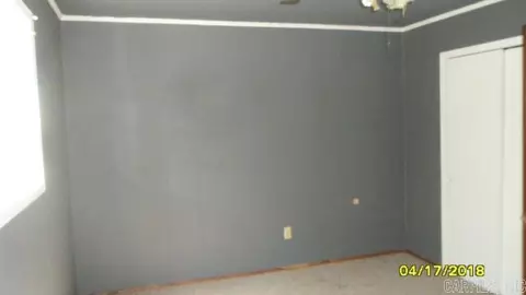 102 Cameron, Tuckerman, AR 72473 photo 8