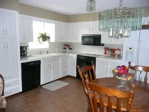 116 Spring Dr, Sikeston, MO 63801 photo 5