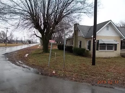 324 Kirkwood, Morley, MO 63767 photo 2