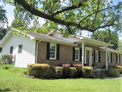 702 Albert St, Dexter, MO 63841 photo 2