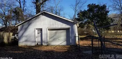 315 E Cedar St, Warren, AR 71671 photo 14