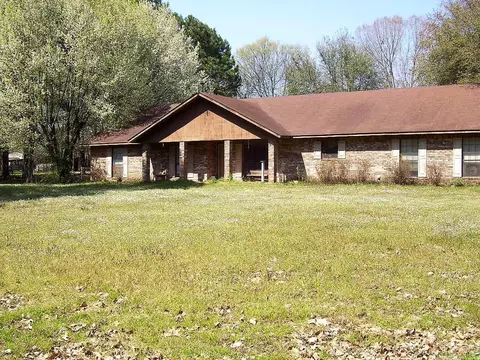 119 N 6th St, Ashdown, AR 71822 photo 2