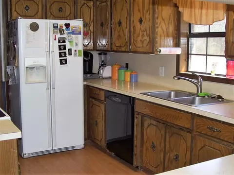 119 N 6th St, Ashdown, AR 71822 photo 6