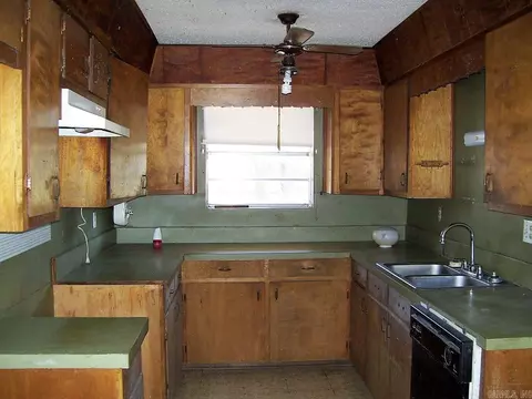 717 N Bell St, Foreman, AR 71836 photo 5