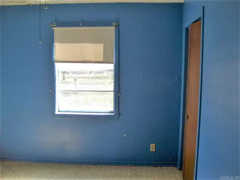 717 N Bell St, Foreman, AR 71836 photo 9