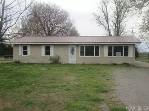 612 E Cedar St, Bertrand, MO 63823 photo 1