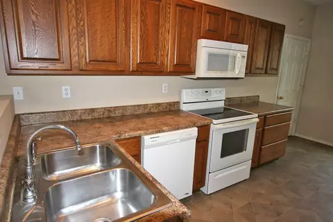 1108 Memory Ln, Dexter, MO 63841 photo 4