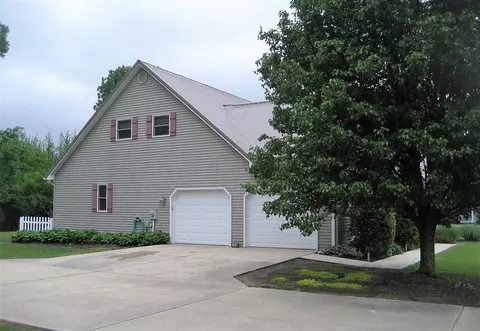 1206 Timberlake Dr, Dexter, MO 63841 photo 4