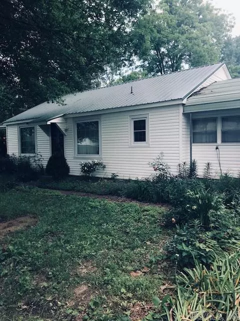202 Slayden St, Tuckerman, AR 72473 photo 2