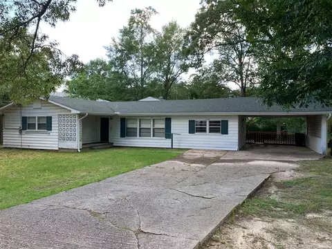 1304 Maple Ave, Smackover, AR 71762 photo 1