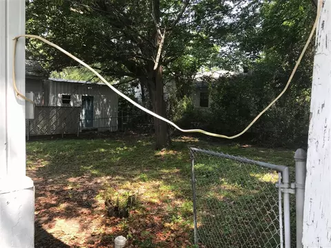 504 E 4th, El Dorado, AR 71730 photo 5