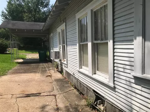 504 E 4th, El Dorado, AR 71730 photo 6