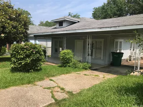 504 E 4th, El Dorado, AR 71730 photo 3