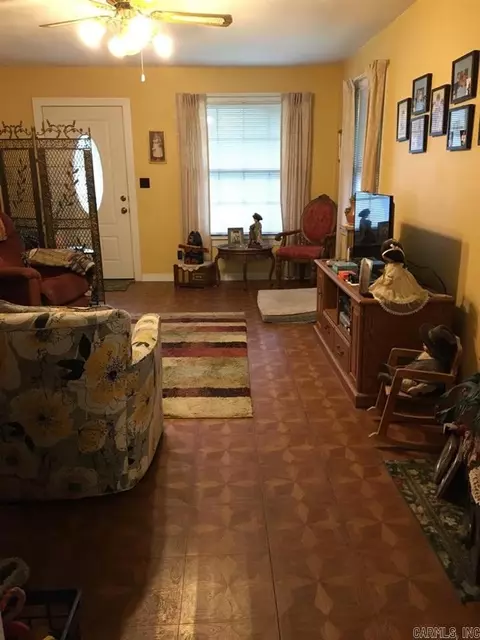 860 Rankin St, Ashdown, AR 71822 photo 5
