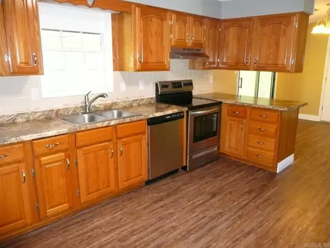 113 Delaney, Sikeston, MO 63801 photo 6