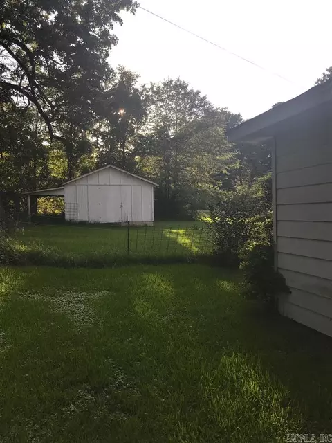 540 E Willis, Monticello, AR 71655 photo 3