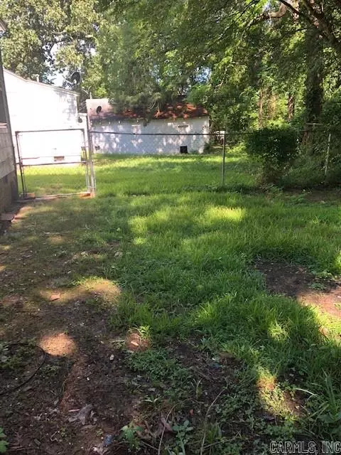 208 E 15th, Hope, AR 71801 photo 11