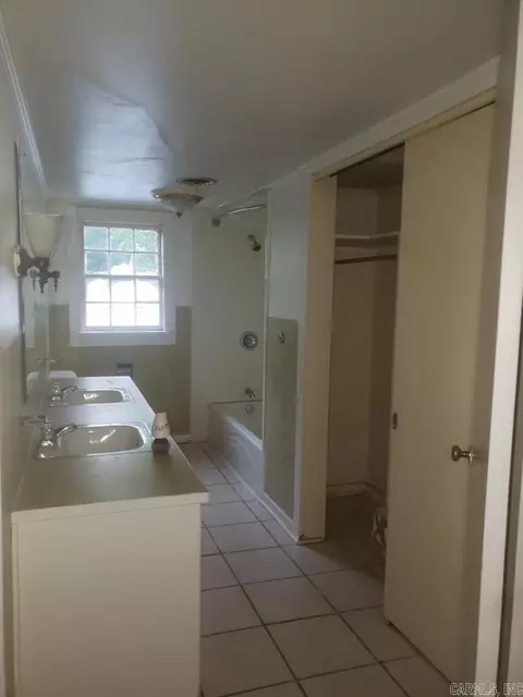 214 S 4th St, Stephens, AR 71764 photo 13