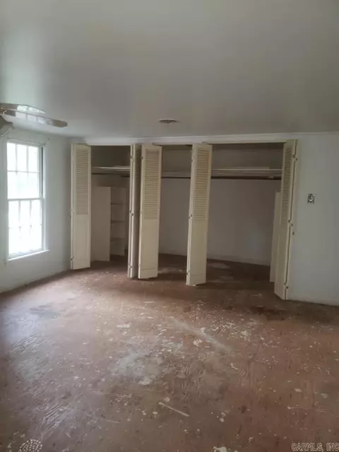 214 S 4th St, Stephens, AR 71764 photo 6