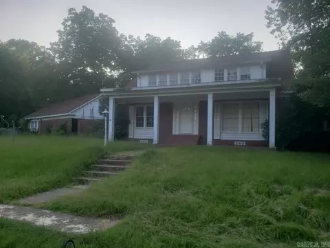 214 S 4th St, Stephens, AR 71764 photo 1