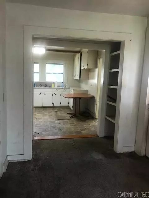 1103 E Academy, Paris, AR 72855 photo 4