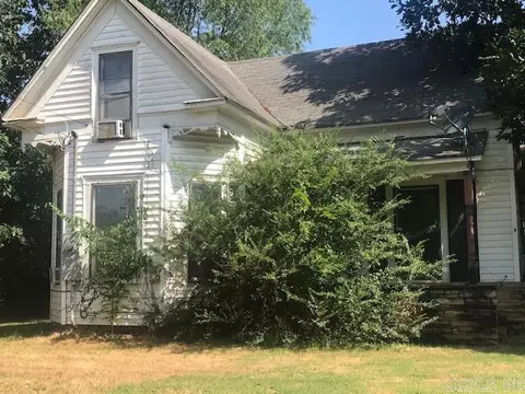 1103 E Academy, Paris, AR 72855 photo 1