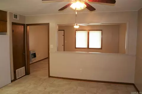 1607 Jay St, Walnut Ridge, AR 72476 photo 8