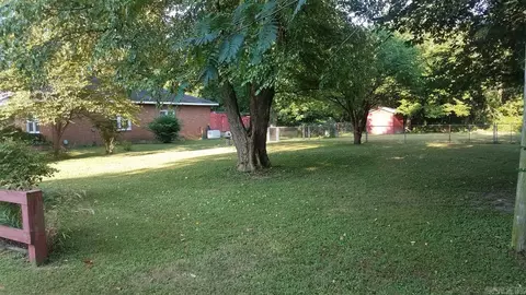 105 Maple, Pollard, AR 72456 photo 9