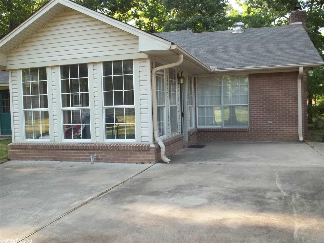4418 Divoky Rd, Pine Bluff, AR 71603 photo 1