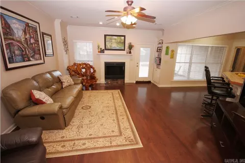 28 Oak Crest Dr, Cabot, AR 72023 photo 3